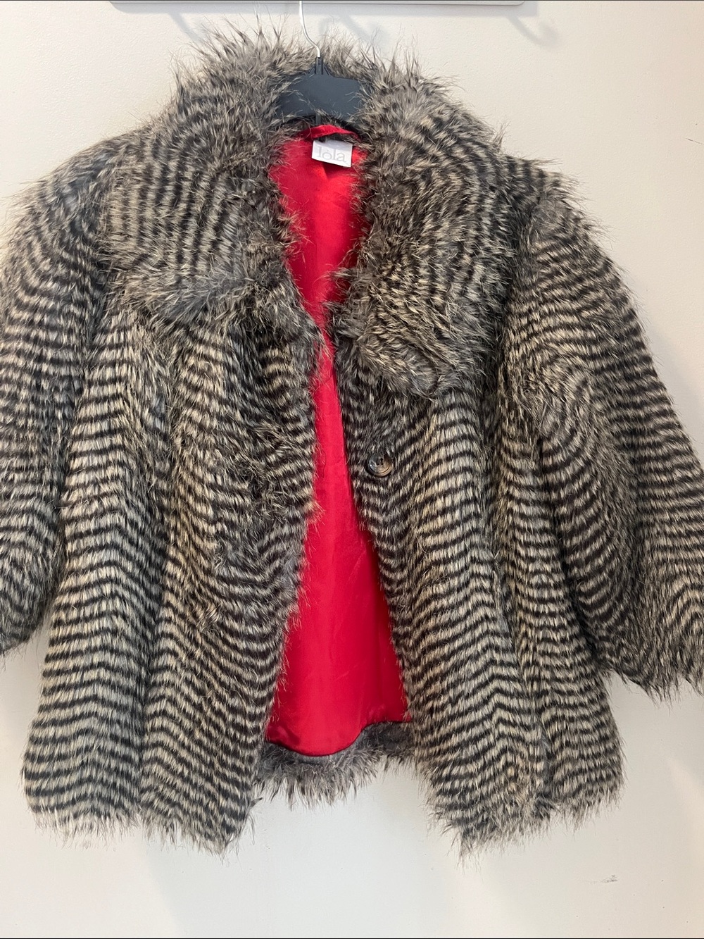 Lola Faux fur collared 2 button coat, medium